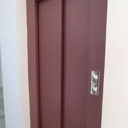 Sherryflat Teatro Apartment *