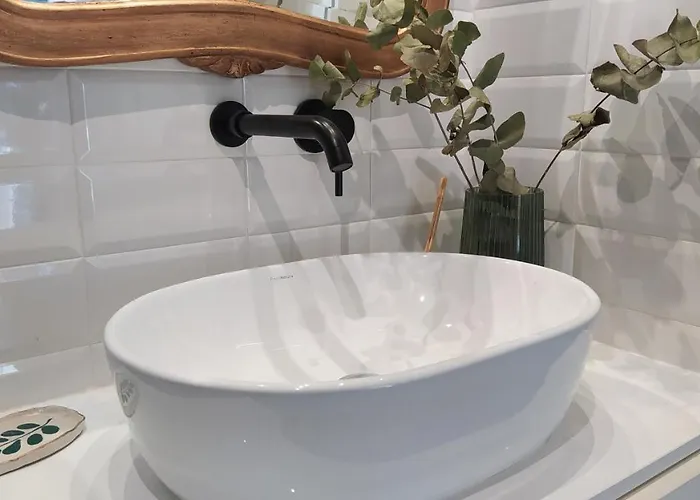 Sherryflat Teatro Apartment